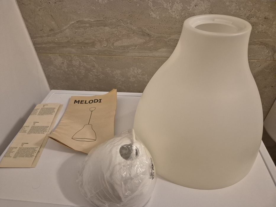 Lustra Melodi Ikea 28 cm, alb