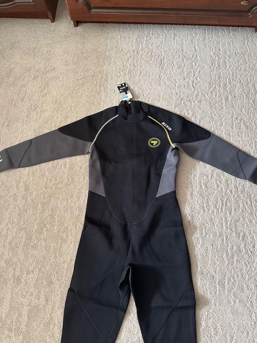 Costum sau costume neopren NOI mărimi M, L, XL și 2XL