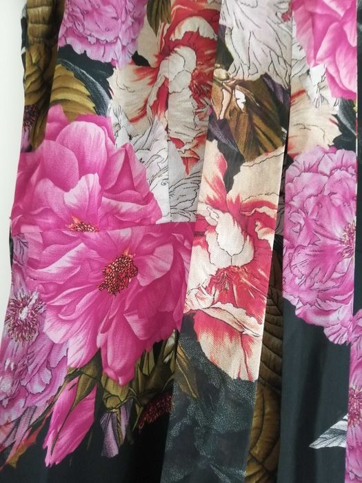 Rochia Wallis vaporoasa model floral masura 38 Made in Romania