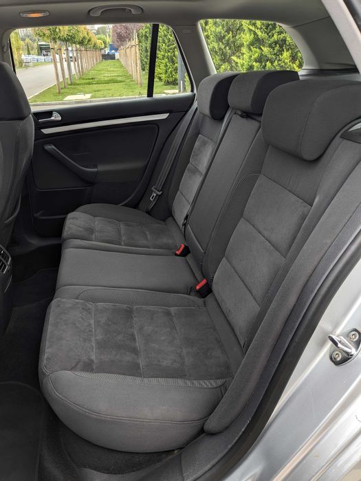 VW Golf Variant 2.0 / 140hp / HighLine / Панорама / DSG