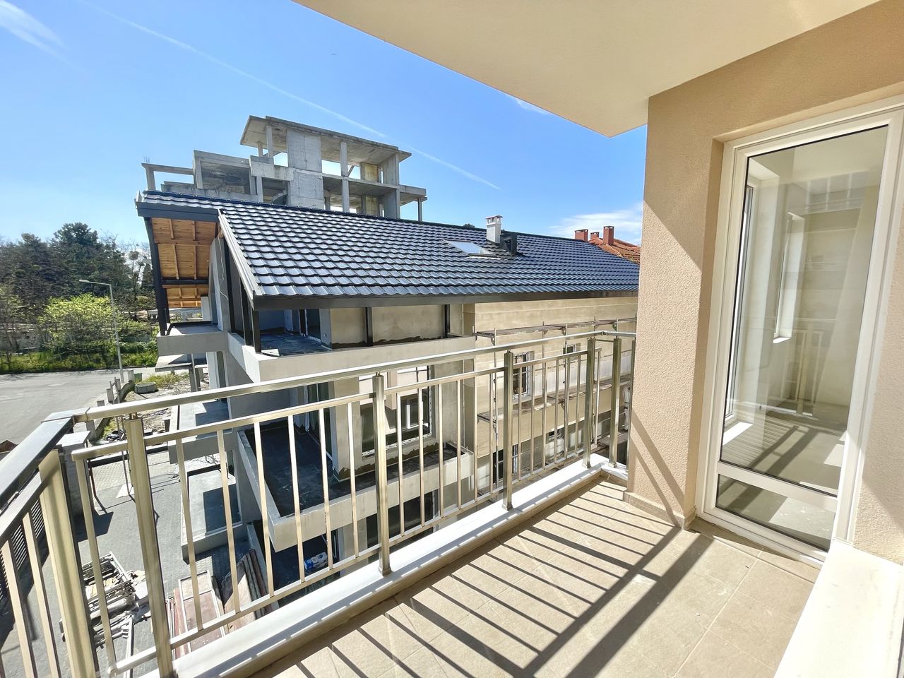 Продава се Двустаен апартамент в к.к. Дюни - 50 кв.м за 1350 €/кв.м - Снимка #8