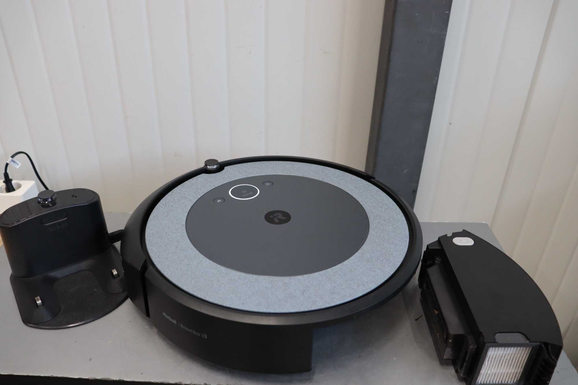 Прахосмукачка робот iRobot Roomba i3