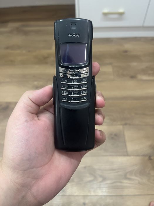 Nokia 8910i Продается