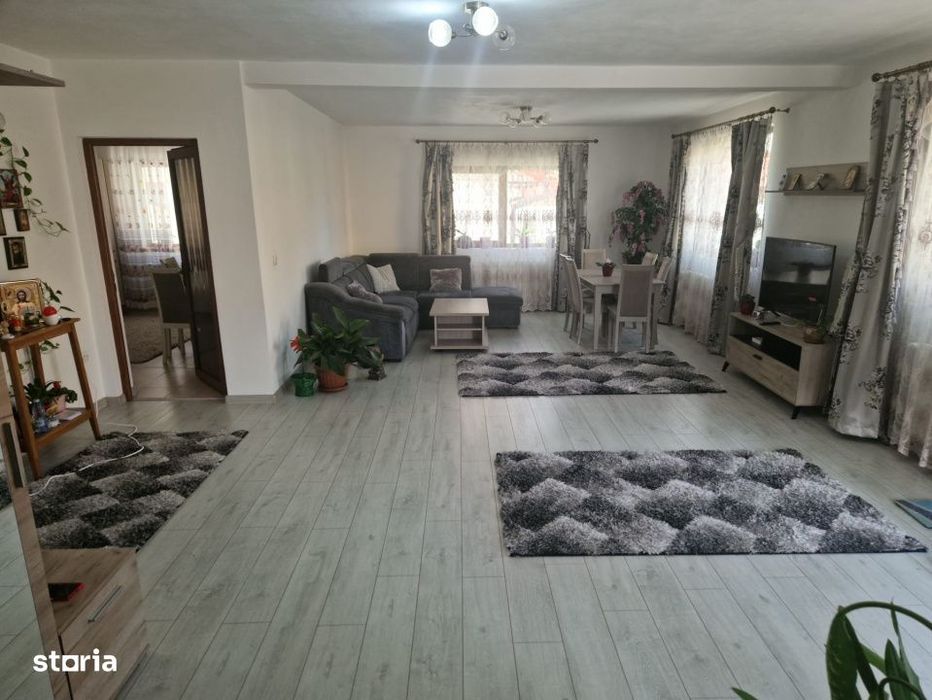 Casa P+M - mobilata si utilata - Targu Jiu, strada Șisesti