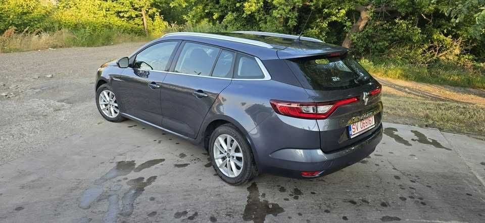 Renault Megane - 2020 - impecabila -