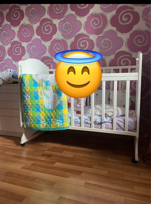 Продам кроватку для малышей