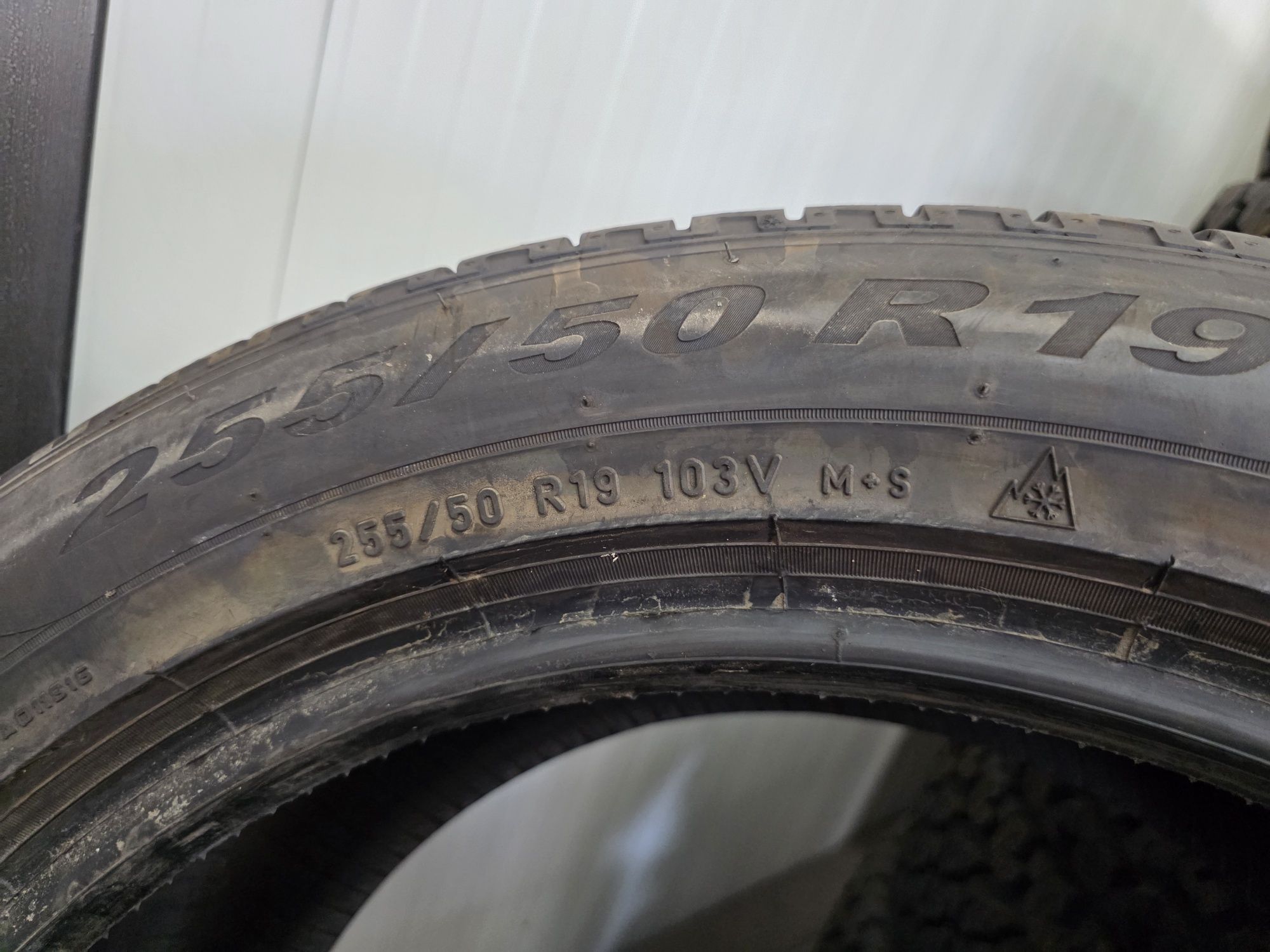 1бр Зимна гума 255 50 19 - Pirelli