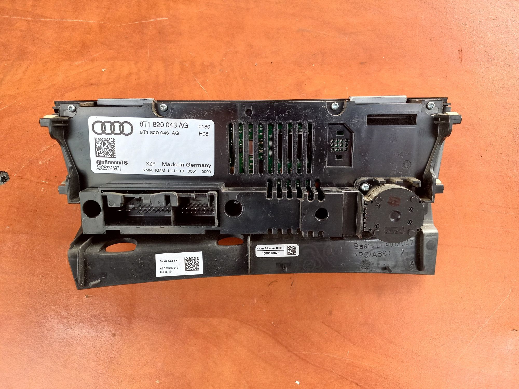 Panou comandă ventilație climatronic Audi a4 b8 2010