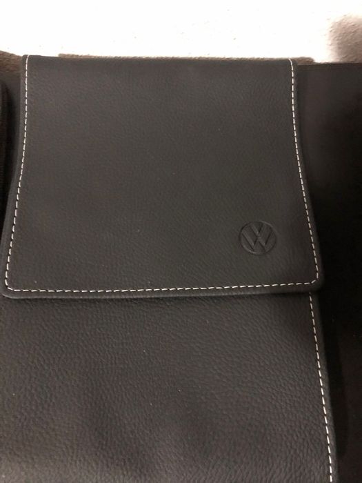 Colectii genti mărci auto originale