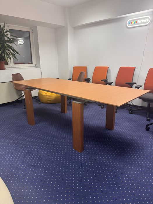 Masa de lemn maro 90x230 inaltime 75 - 6 persoane