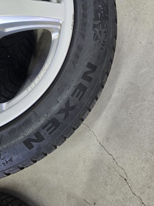 1 Брой Гума 215/55/17 Nexen 6,5mm 22dot