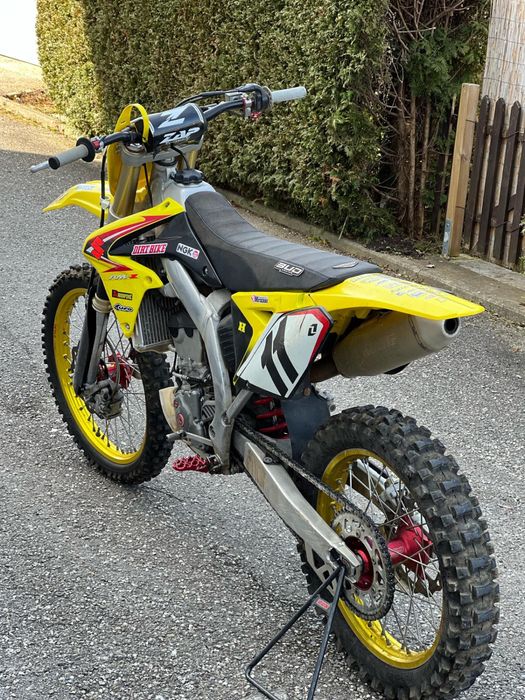 Suzuki RMZ 250 2011