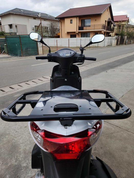 Vand scuter 50cc Sym Cargo