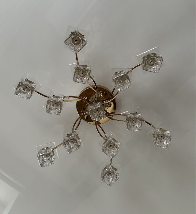 Продам люстру!!!