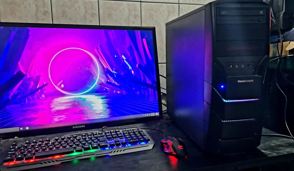 Unitate PC Gaming i7 3770 video 4GB RX 570 16GB RAM SSD