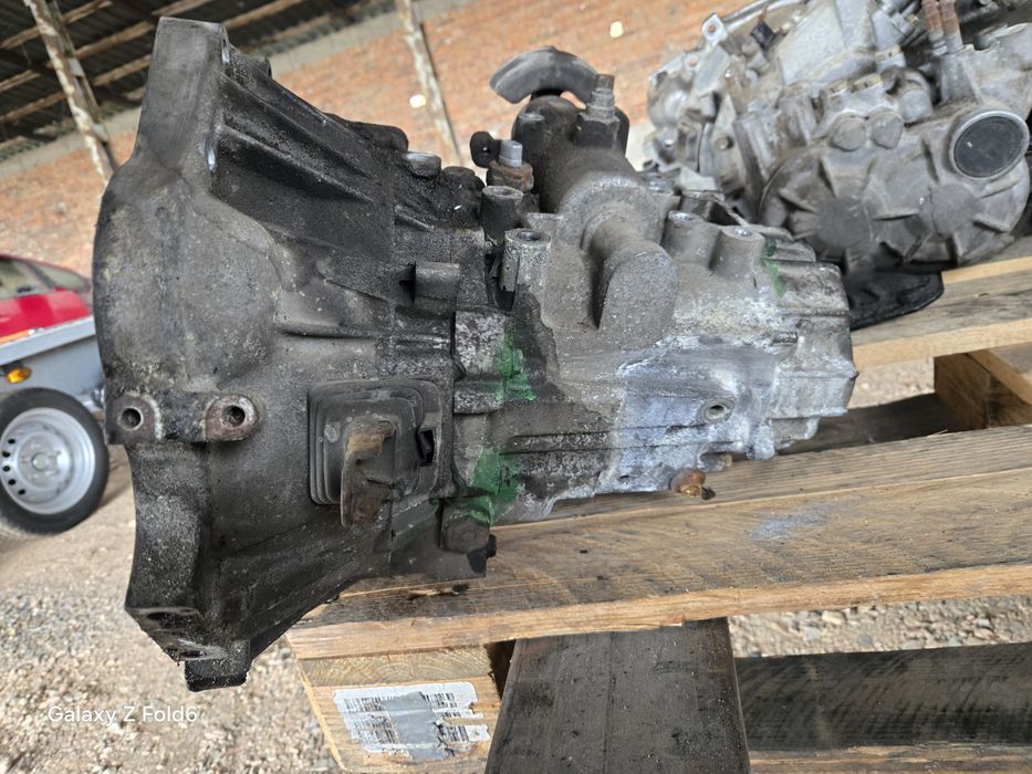 Скоростна кутия за Тойота Авенсис  Т25 1.8 бензин  2005/Toyota  Avensi