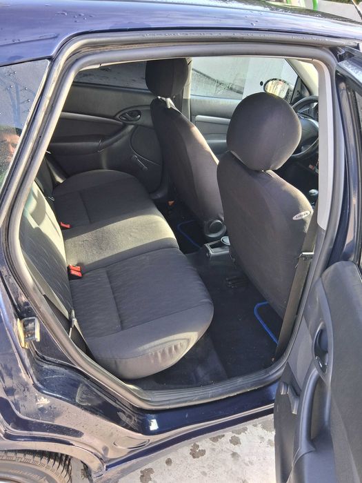 Vand ford focus 1