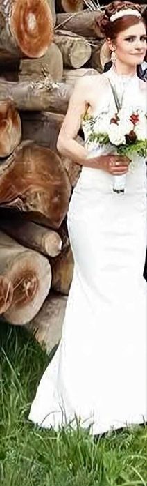 Vand rochie mireasa tip sirena