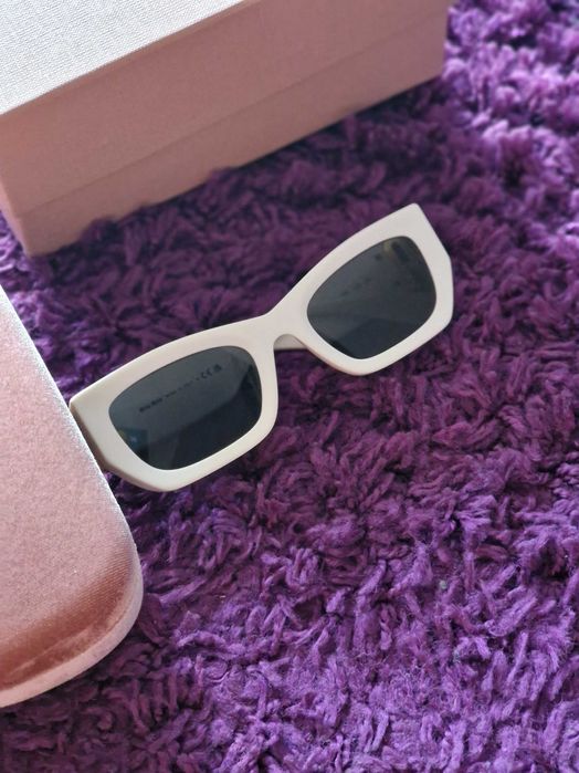 Слънчеви очила  Miu miu нови