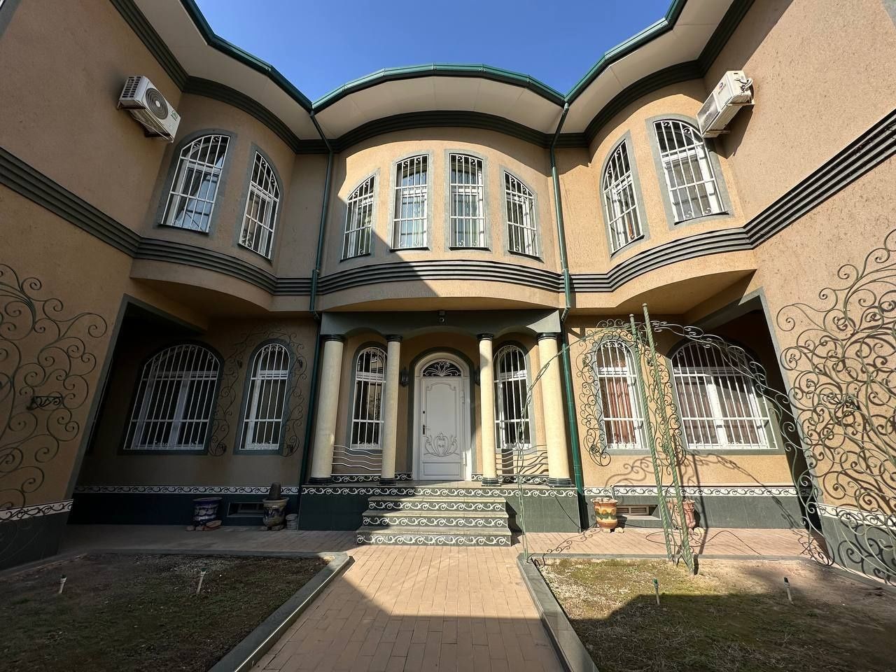 Продается Евро дом рядом с Grand Mir Hotel