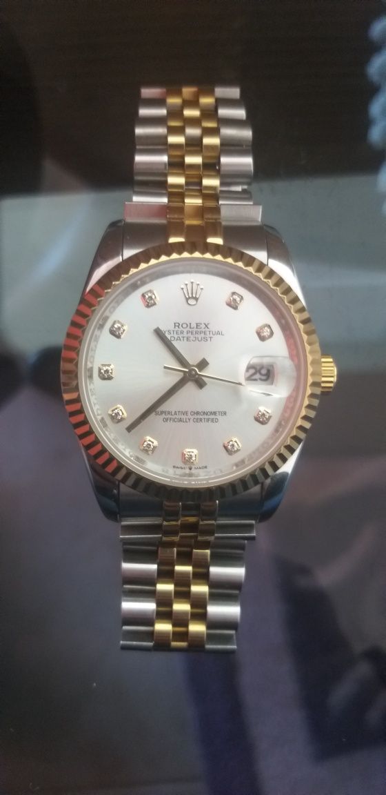 Ceas Rolex cu mecanism automatic