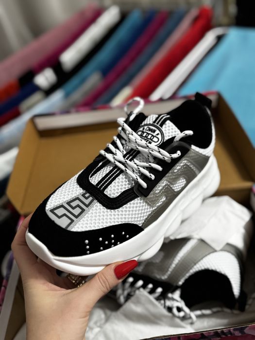 Versace Chain Reaction