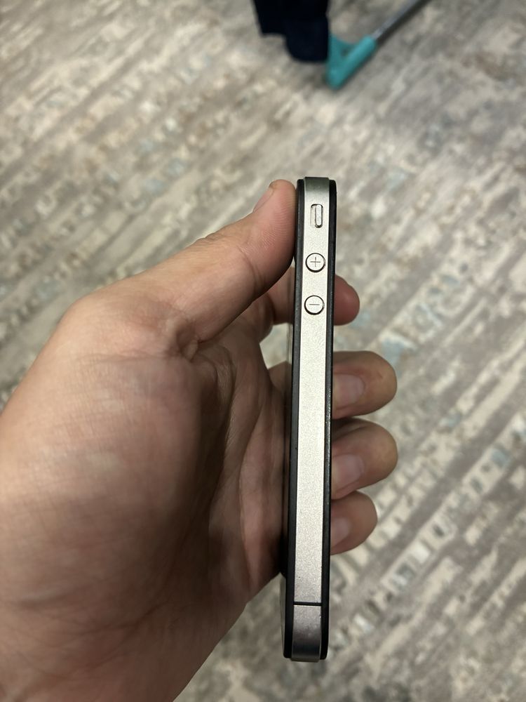 Iphone 4 роритет