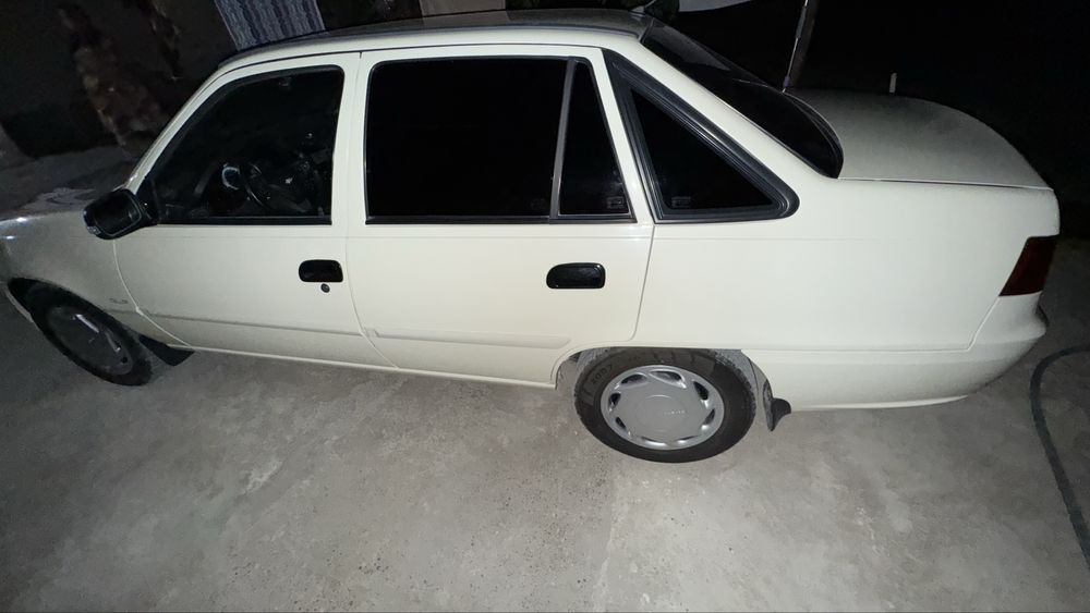 Nexia 2 sons chevrolet