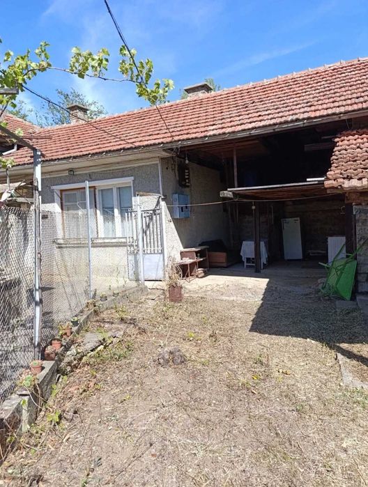Продава се Къща в с. Самоводене, Област Велико Търново - 150 кв.м за 460 €/кв.м - Снимка #2
