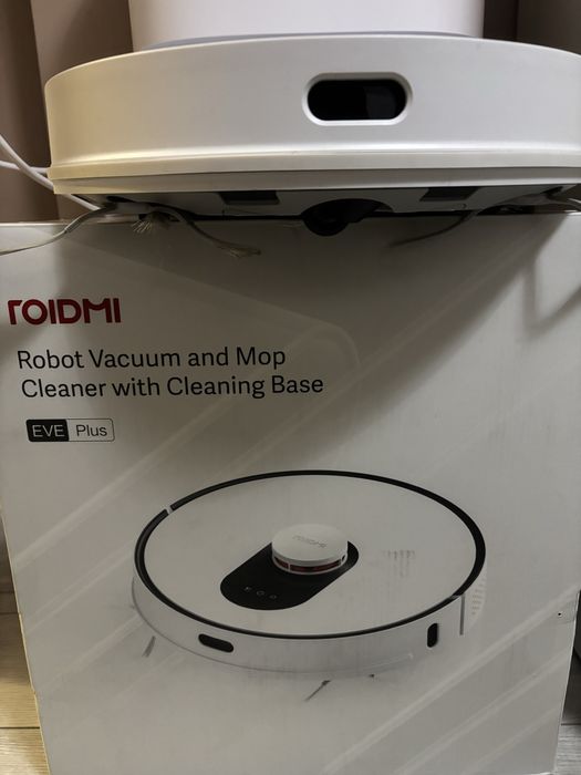 Xiomi Roidmi Eve Plus робот прахосмукачка и моп