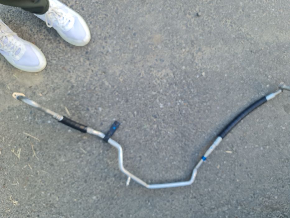 Vând conductă AC Peugeot 206 sau Citroen C3