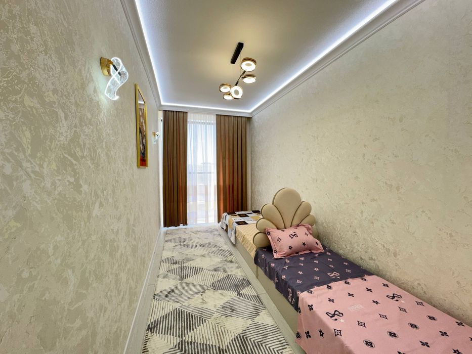 Продается 3 комнатная квартира площадью 84 кв.м. По улице Гагарина