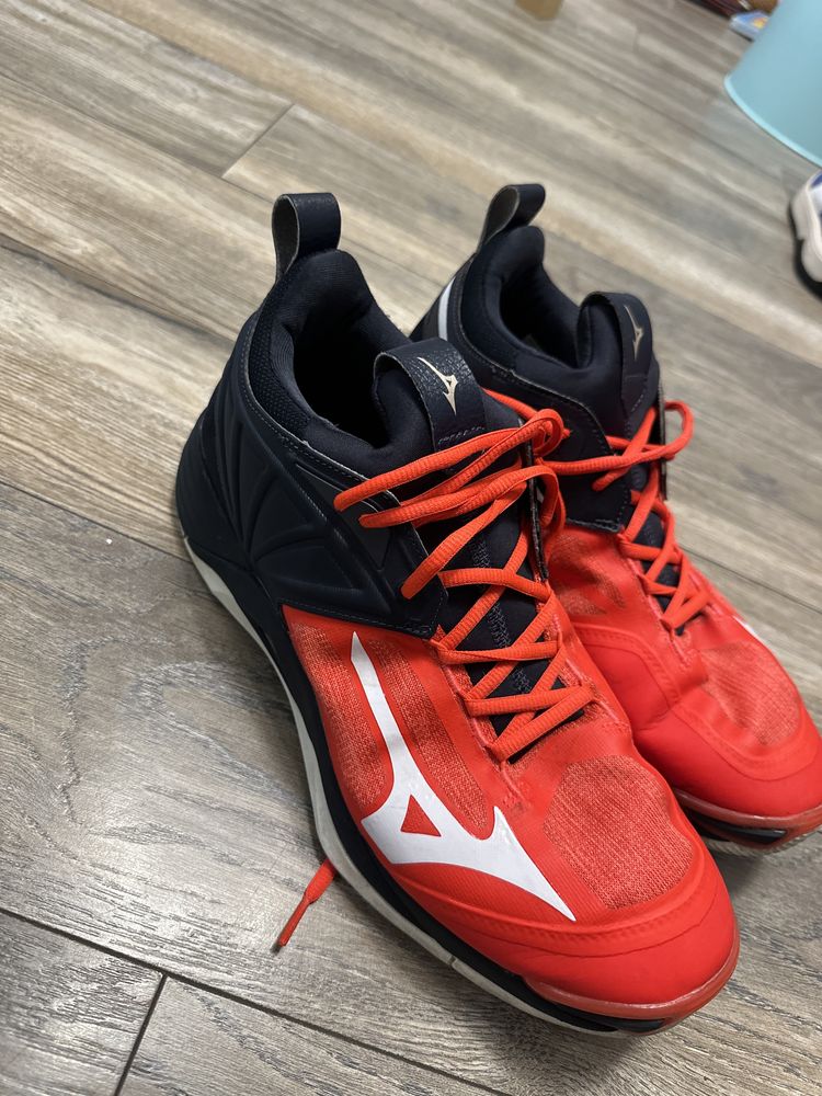 Маратонки Mizuno 46 номер