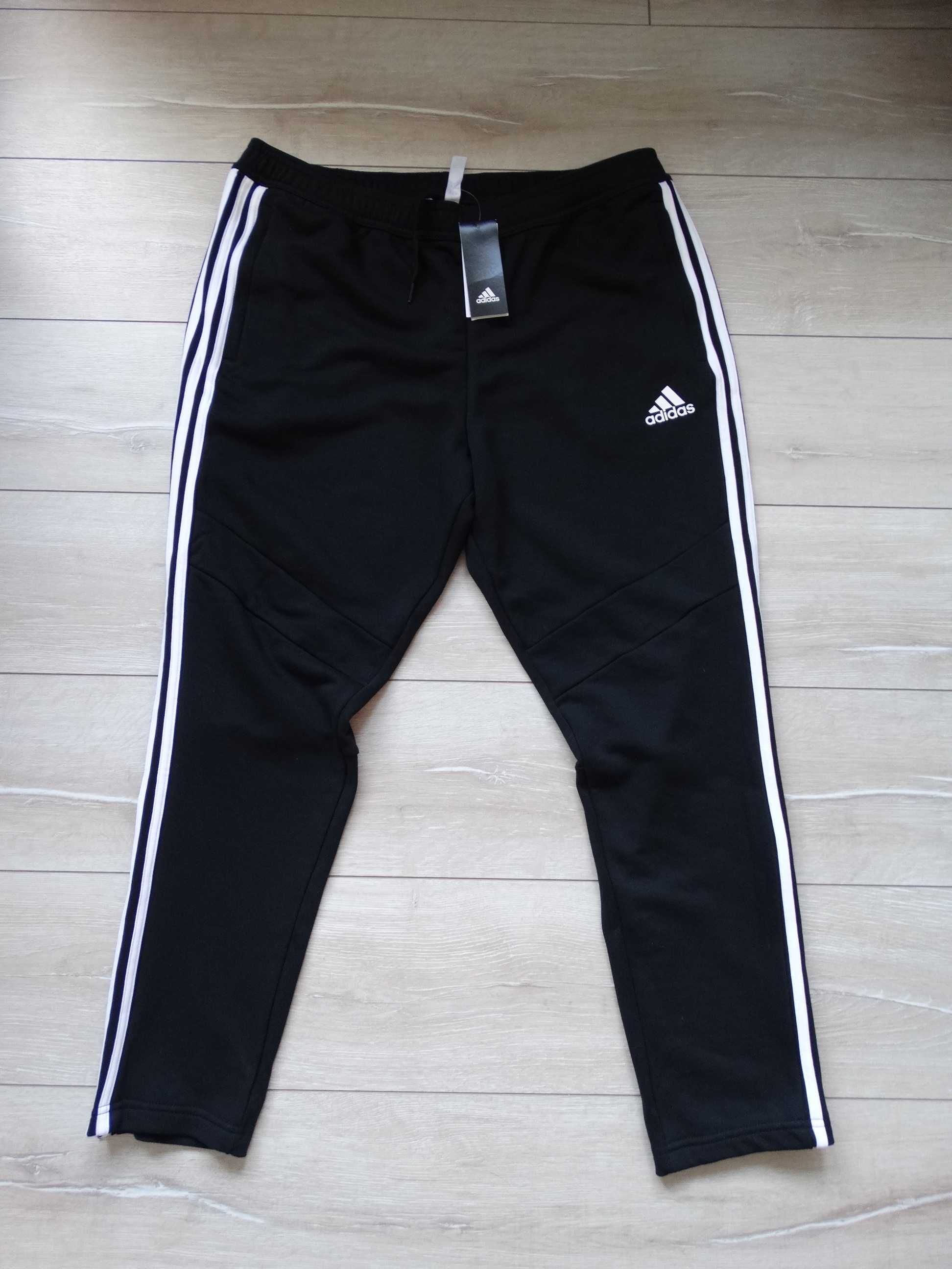 НОВО Адидас ADIDAS TIRO 19 PANT мъжко долнище долница размер XL