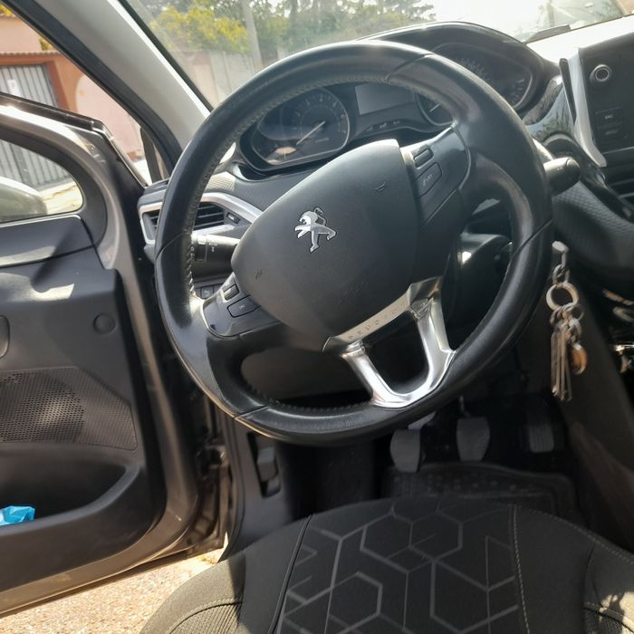 Vand Peugeot 2008 an 2016 / euro 6 / km 105.000 .