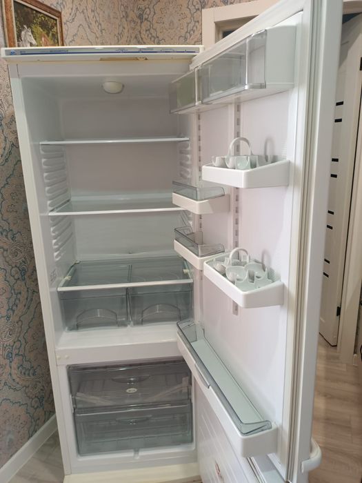 Холодильник в хорошем качестве