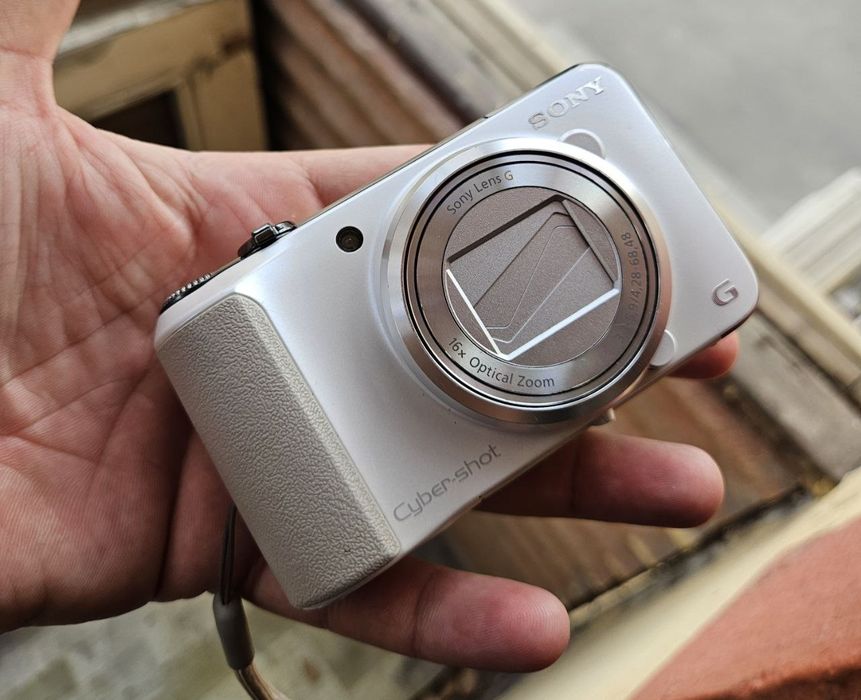 цифровой фотоаппарат Sony Cyber-Shot DSC-HX10V