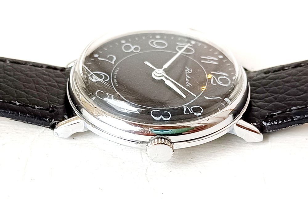 Мъжки часовниk Raketa