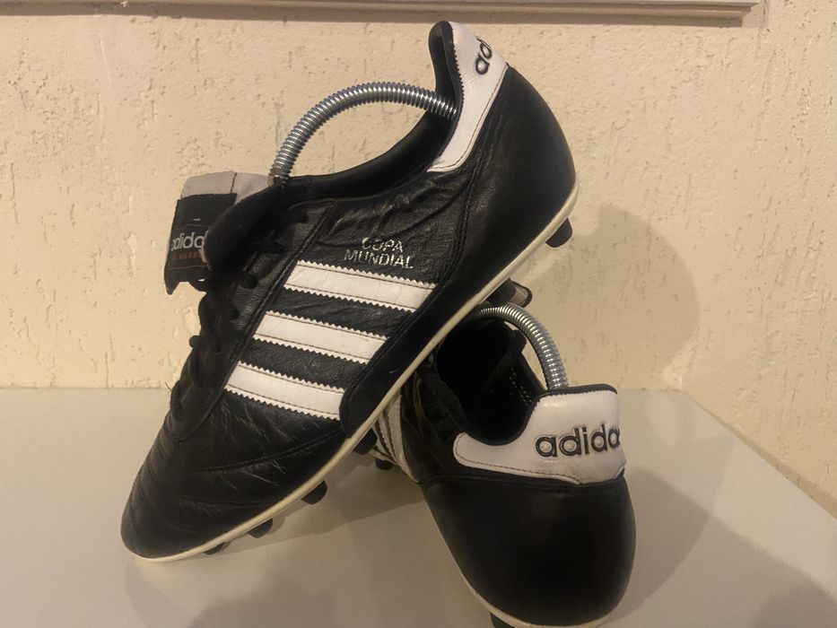 Ghete fotbal adida Copa Mundial!