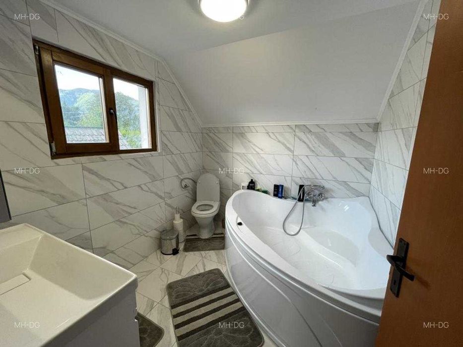 PF: Casa locuibila 120 mp, Centrala Peleti, Apa Curenta, Canalizare.