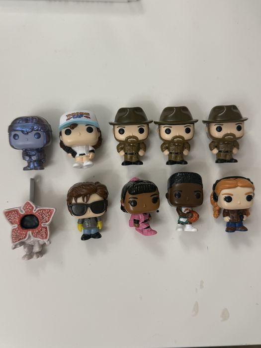 Обмен либо продам фигурки осд киндер джой