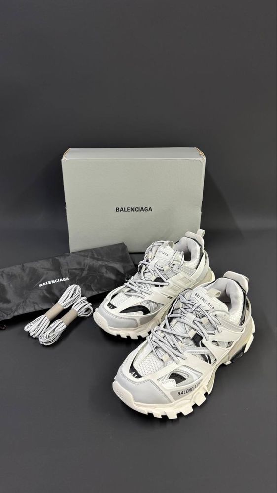 Balenciaga Track Обувки - Бял черен