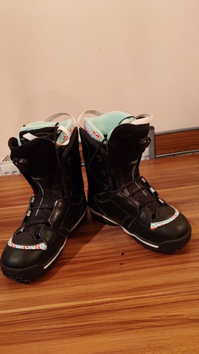 Boots Snowboard Salomon Ivy nr.39 EU Fast Lace