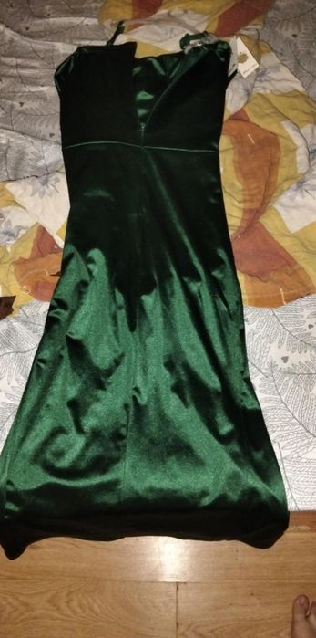Rochie verde nouă
