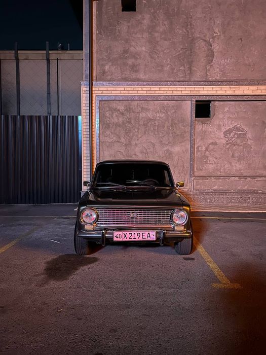 Ваз2102 сотилади