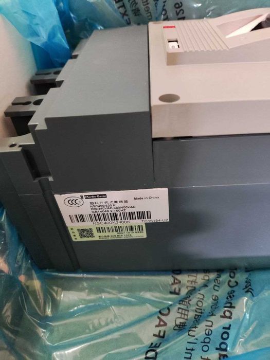 Schneider NSC400K-3400K