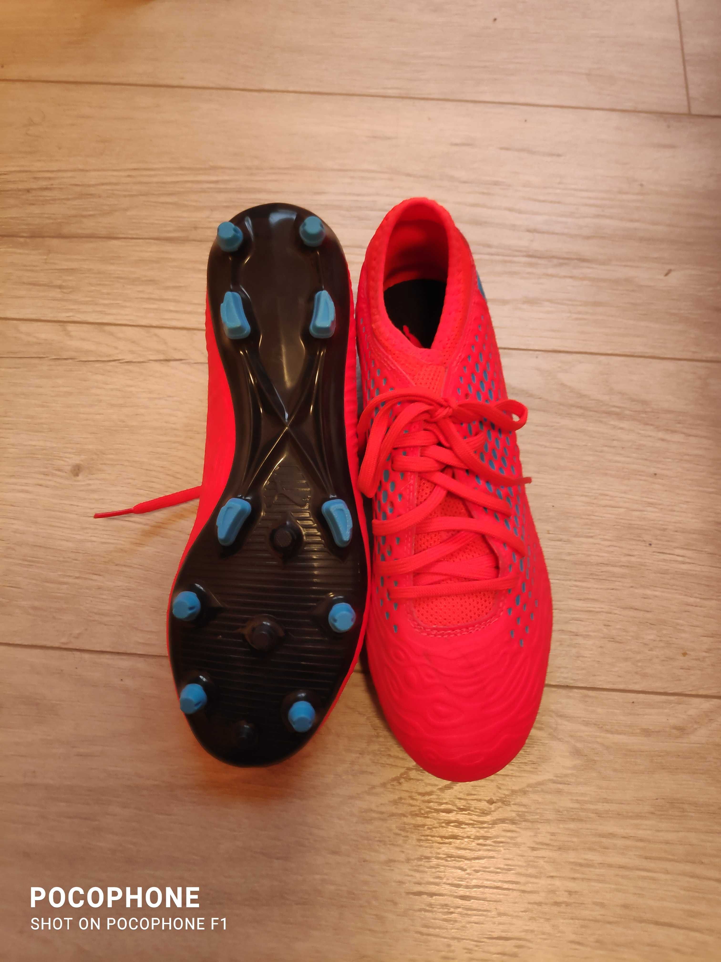 Футболни обувки  Пума