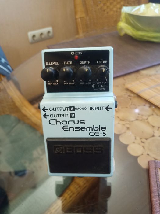 Boss CE-5 Chorus Ensemble