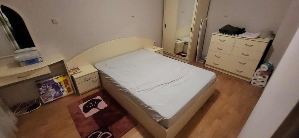 Спалня с матрак ш.140 д.200