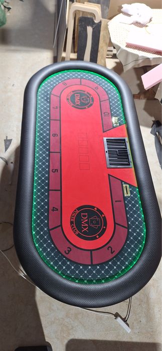 Masa Poker DMX personalizata stoc CustomTables.eu jetoane ceramice
